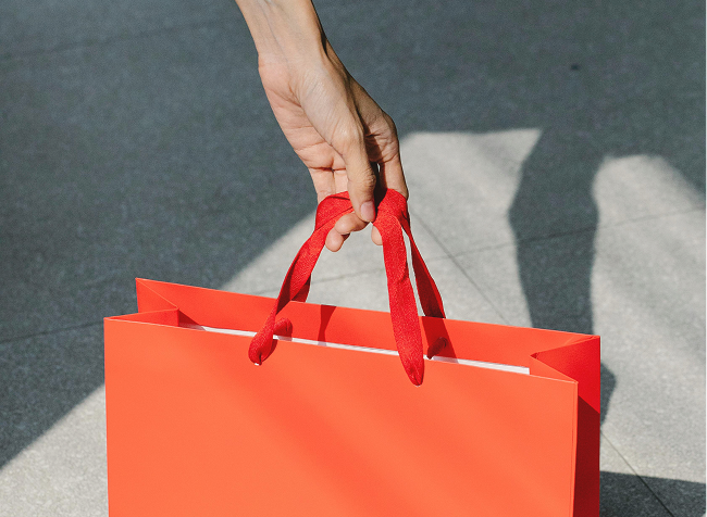 e-commerce referral programs for shopify retailers.